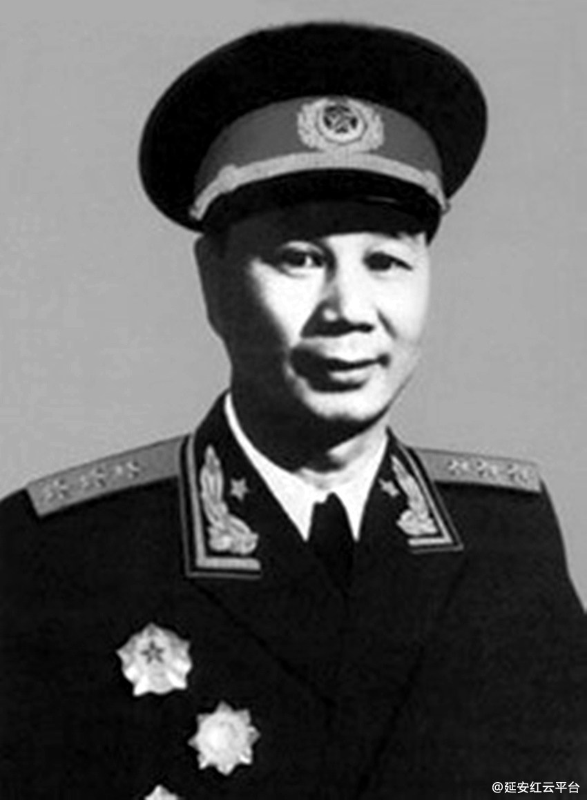 杨成武上将